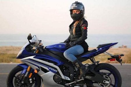 موتورسواری زنان؛ آزاد در قانون، ممنوع در خیابان