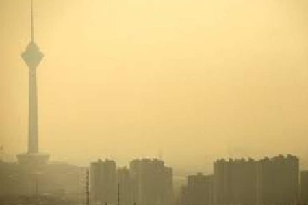 آلودگی هوای تهران به مرز هشدار رسید