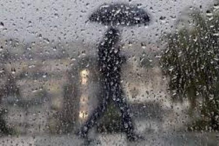 بارش و باد در انتظار تهران