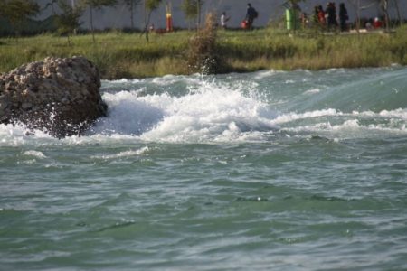 شهروندان از شنا در مناطق ممنوعه رودخانه دز خودداری کنند
