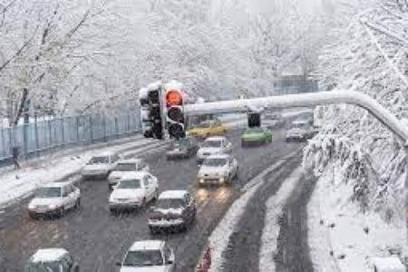 آغاز بارش شدید برف در تهران /فیلم