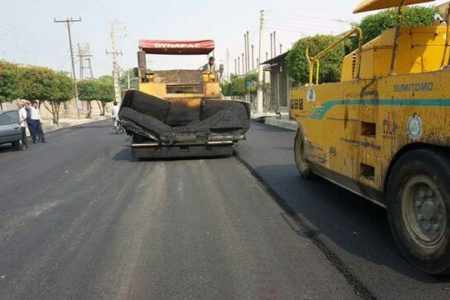 برخورداری روستاهای بالای ۲۰ خانوار شهرستان شازند از راه آسفالت