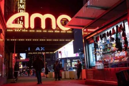 ضرر ۵۶۷ میلیون دلاری سینما‌های آمریکا