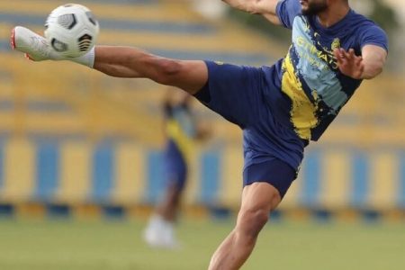 بحران خط دفاعی النصر مقابل تراکتور