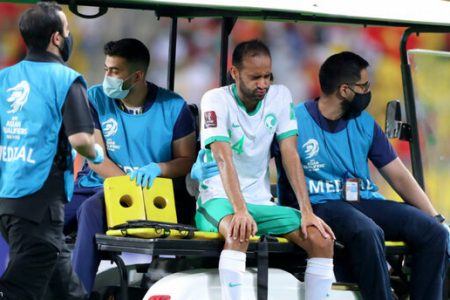 هافبک الهلال رسما بازی با استقلال را از دست داد