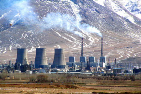 واحد تولید ۳۲۰ مگاوات برق نیروگاه اصفهان هنوز وارد مدار نشده است