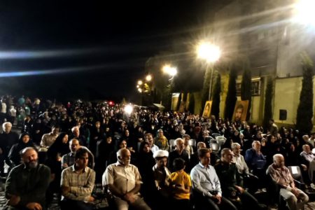 برگزاری یادواره ۹۰ شهید محلات شیراز در باغ گل‌های شیراز +تصاویر