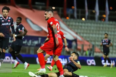 تراکتور – پرسپولیس در یادگار امام؟