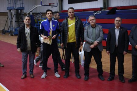 بنیاد مسکن انقلاب اسلامی، قهرمان مسابقات فوتسال کارکنان دستگاه‌های اجرائی استان مرکزی شد