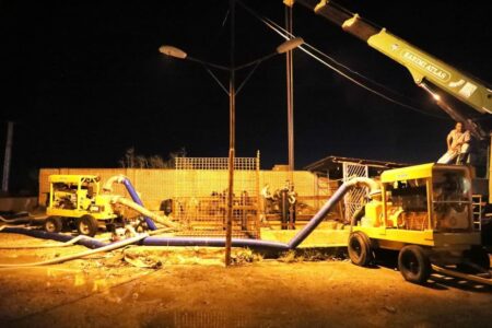 حمایت منطقه ویژه اقتصادی پتروشیمی برای پشتیبانی از مدیریت آبگرفتگی در بندر امام خمینی(ره)