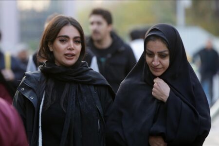 قوانین موجود در زمینه عفاف و حجاب موجب دوقطبی می شود؟