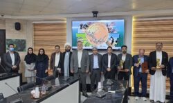 تجلیل از سه بهره‌بردار شیلاتی استان به‌عنوان نمونه کشوری بخش کشاورزی با حضور رئیس سازمان جهاد کشاورزی استان هرمزگان و مدیرکل شیلات هرمزگان