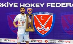 میرزاخانی، لژیونر هاکی استان مرکزی قهرمان سوپرلیگ ترکیه شد   