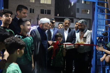 زمین ورزشی گمبرون بندرعباس به بهره برداری رسید