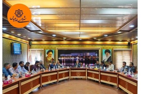 بندرعباس در کانون تحولات کشور: از واکاوی عملکرد تا تصمیم‌سازی عملیاتی
