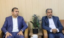 دیدار مدیران کل اقتصاد و دارایی و کتابخانه‌های عمومی هرمزگان با محوریت رفع نیازهای کتابخانه‌ها