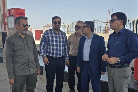 بازدید میدانی معاون سیاسی و امنیتی استانداری هرمزگان از جایگاههای عرضه سوخت جاسک