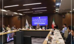 نشست هم‌اندیشی تشکل‌های اتاق بازرگانی هرمزگان برگزار شد؛ تجلیل از چهار تشکل برتر اقتصادی استان
